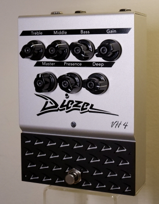 Gear Hunter | Diezel VH4 Distortion Pedal